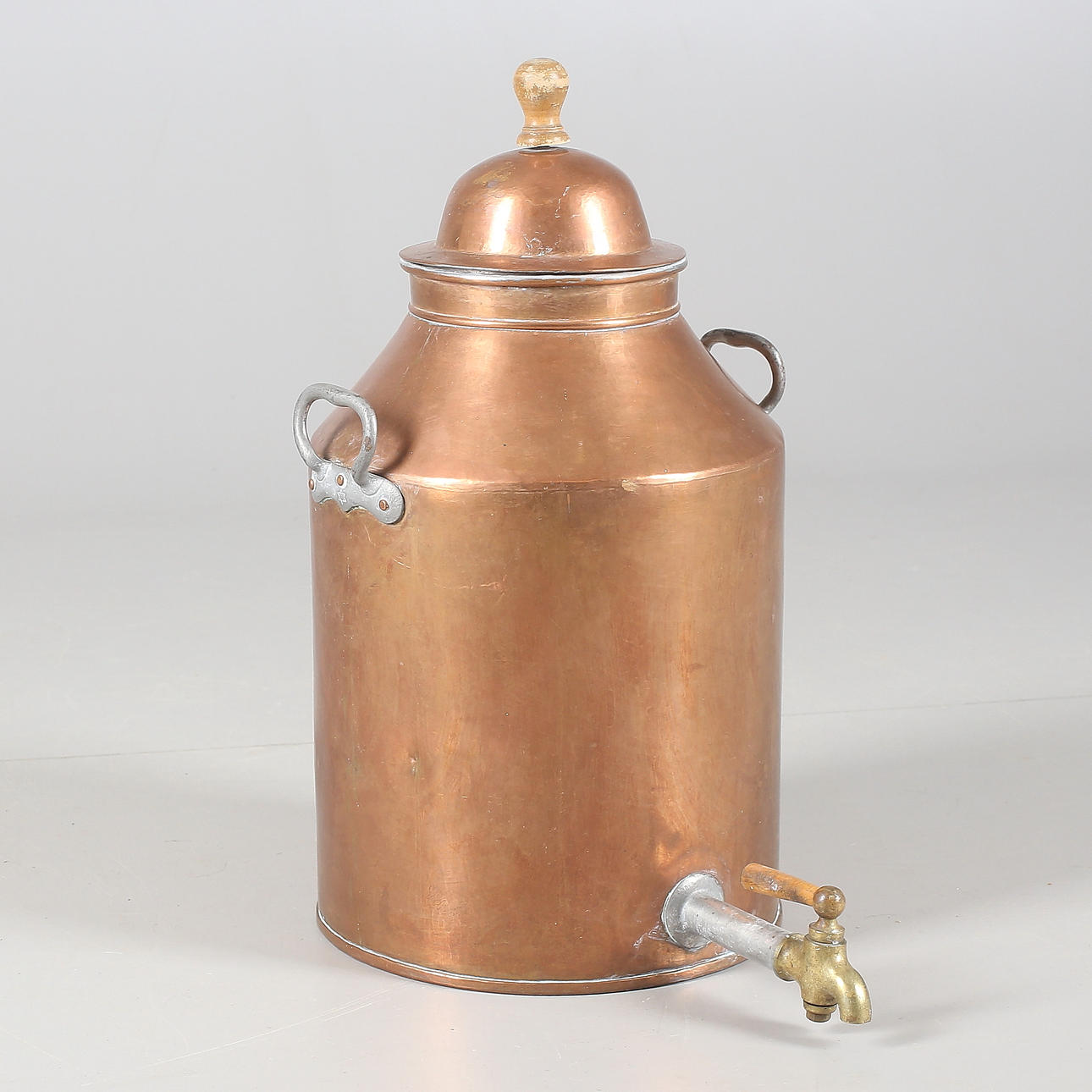 SAFTTUNNA, med tapp, koppar, 1900-tal.