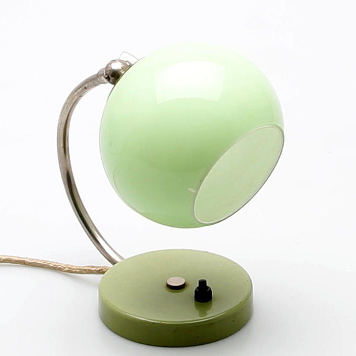 VÄGGLAMPA, metall och glas, 1930/40-tal, art deco.