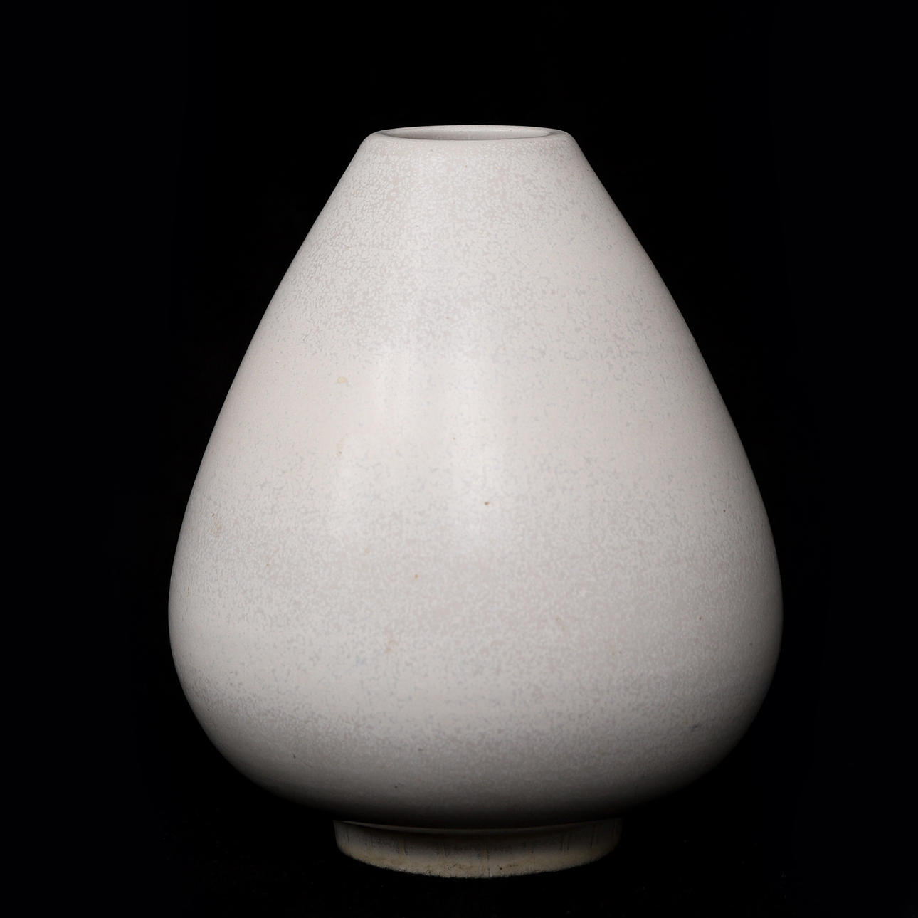 GUNNAR NYLUND. Un jarrón de gres, Rörstrand.