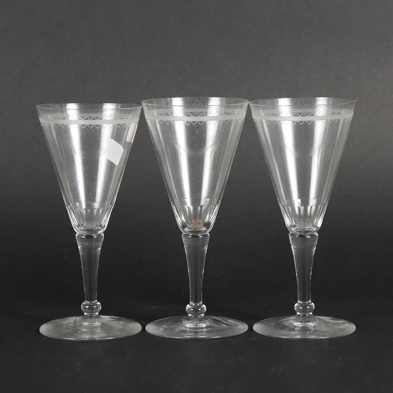 WINE GLASSES 3 pieces, Eda Glasbruk.