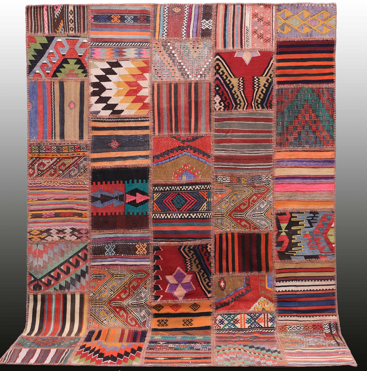 MATTA, kelim patchwork, 300 x 200 cm.