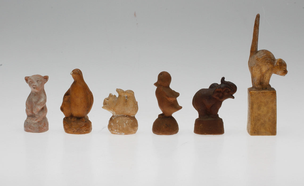 CARIN NILSON(1884-1973). Skulpturer, 6 st, gips/lergods, delvis signerade.