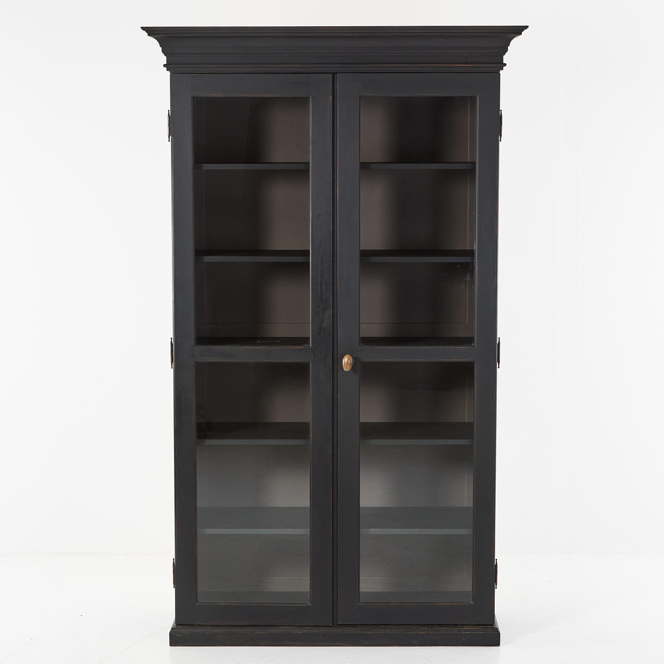 SHOWCASE, moderne Möbel im S O Larsson-Stil.