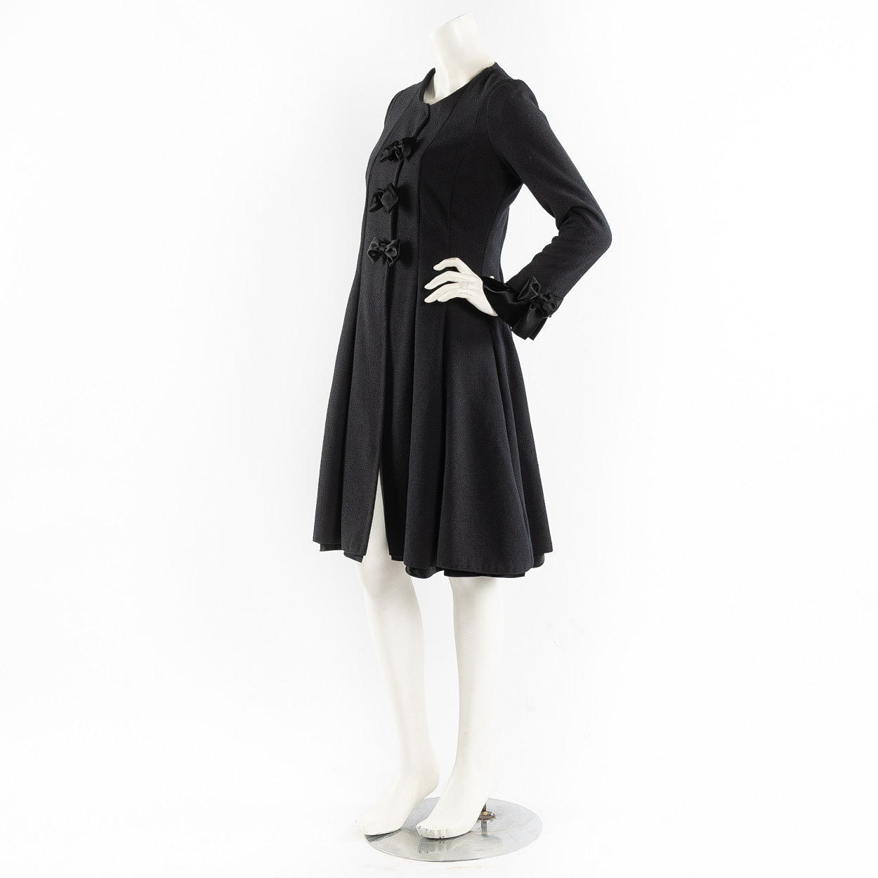 KARIN LASEROW DESIGN, Tailored coat in bouclé, size approx. 38.