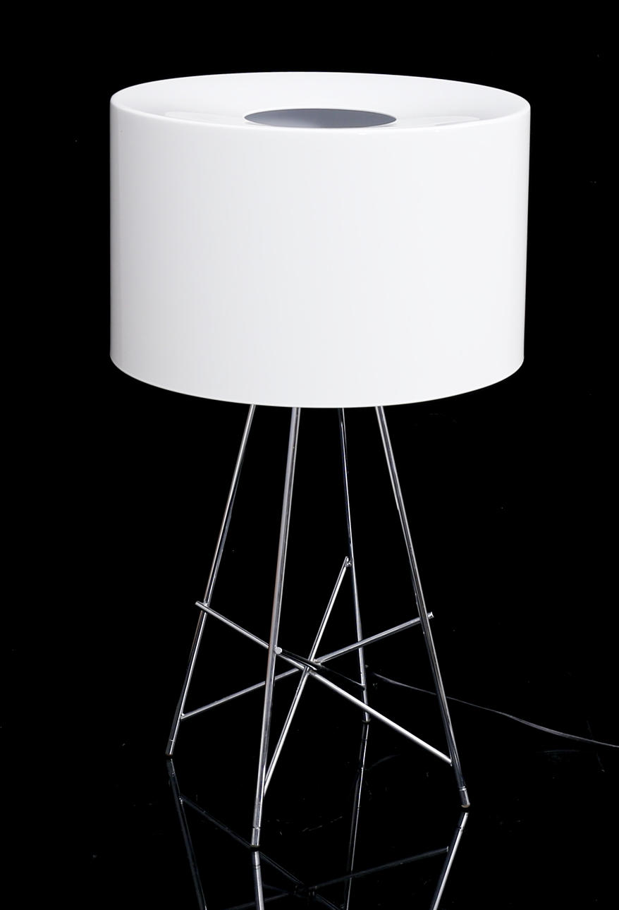 RODOLFO DORDONI. Bordlampe, „Ray Table“, Flos, Italien.