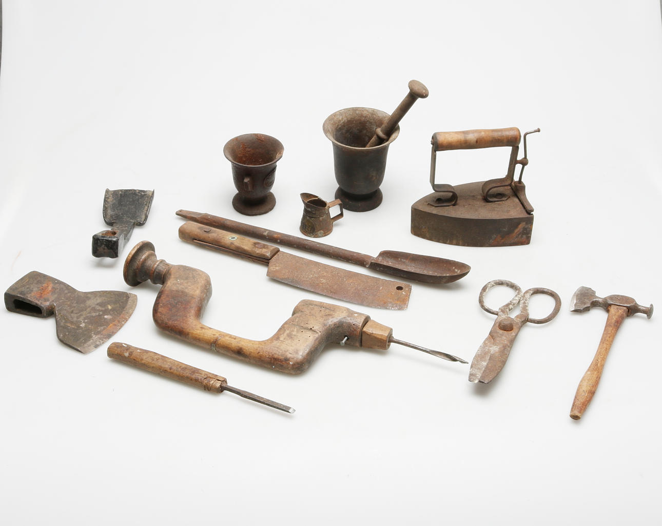 VERKTYG, 12 delar, allmoge ,18/1900-tal.