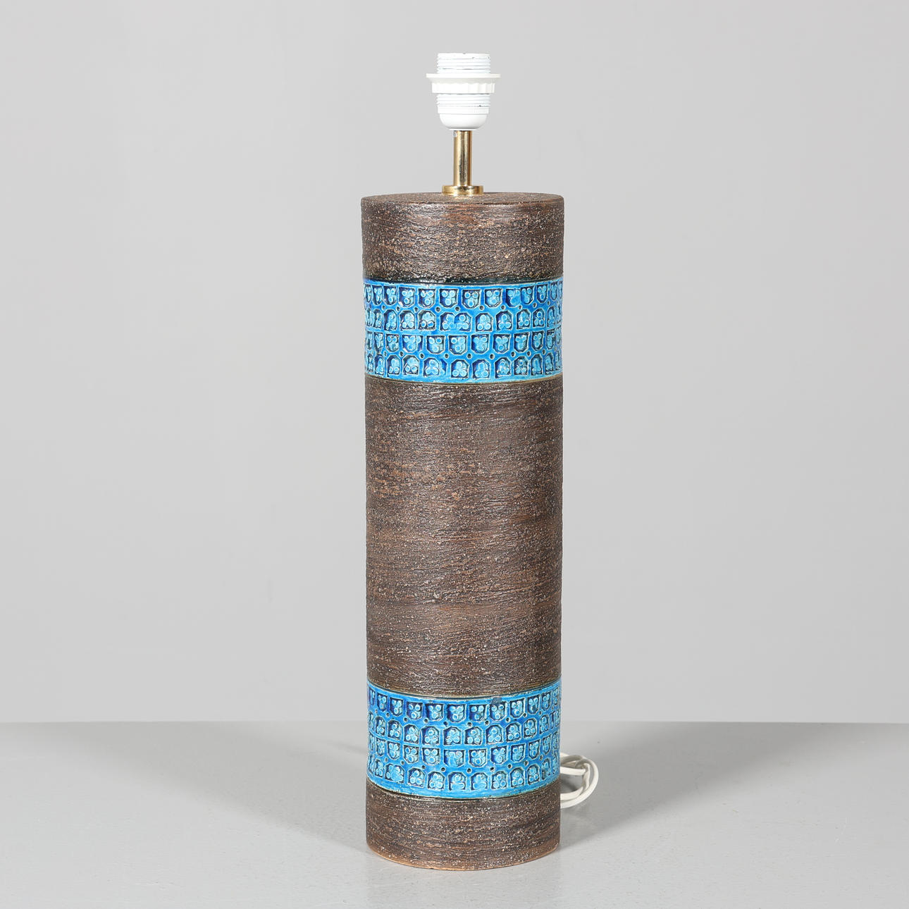 A stoneware table lamp, Bitossi, Italy.