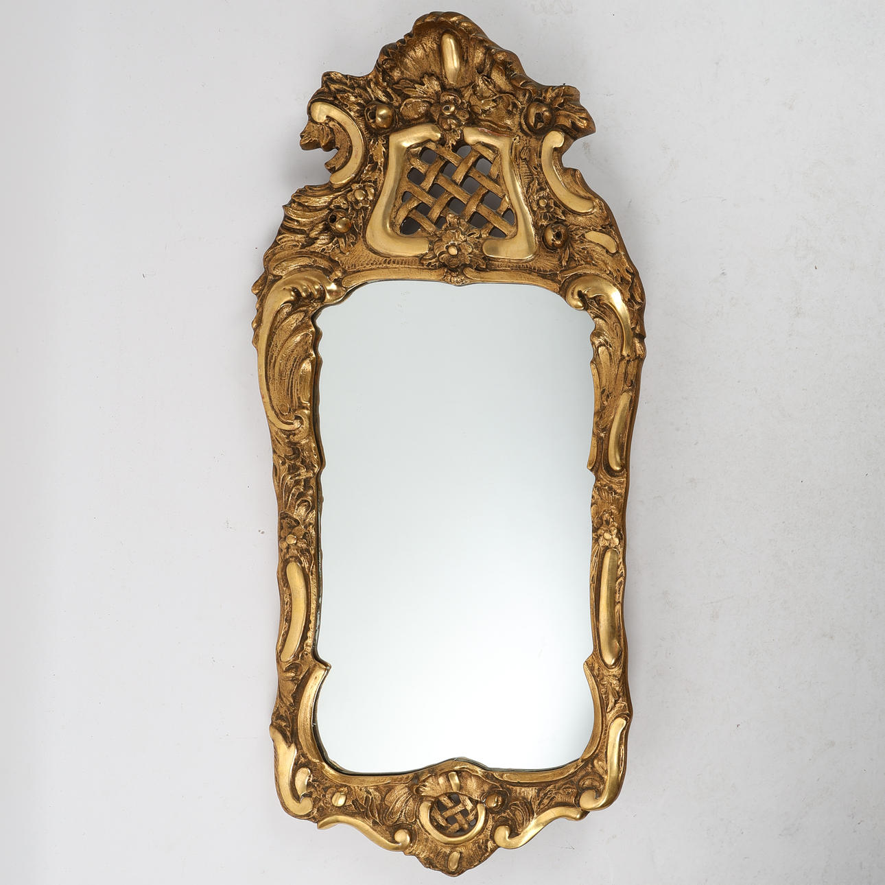 A rococo style mirror, Åke Österlund gilding, mid 20th century.