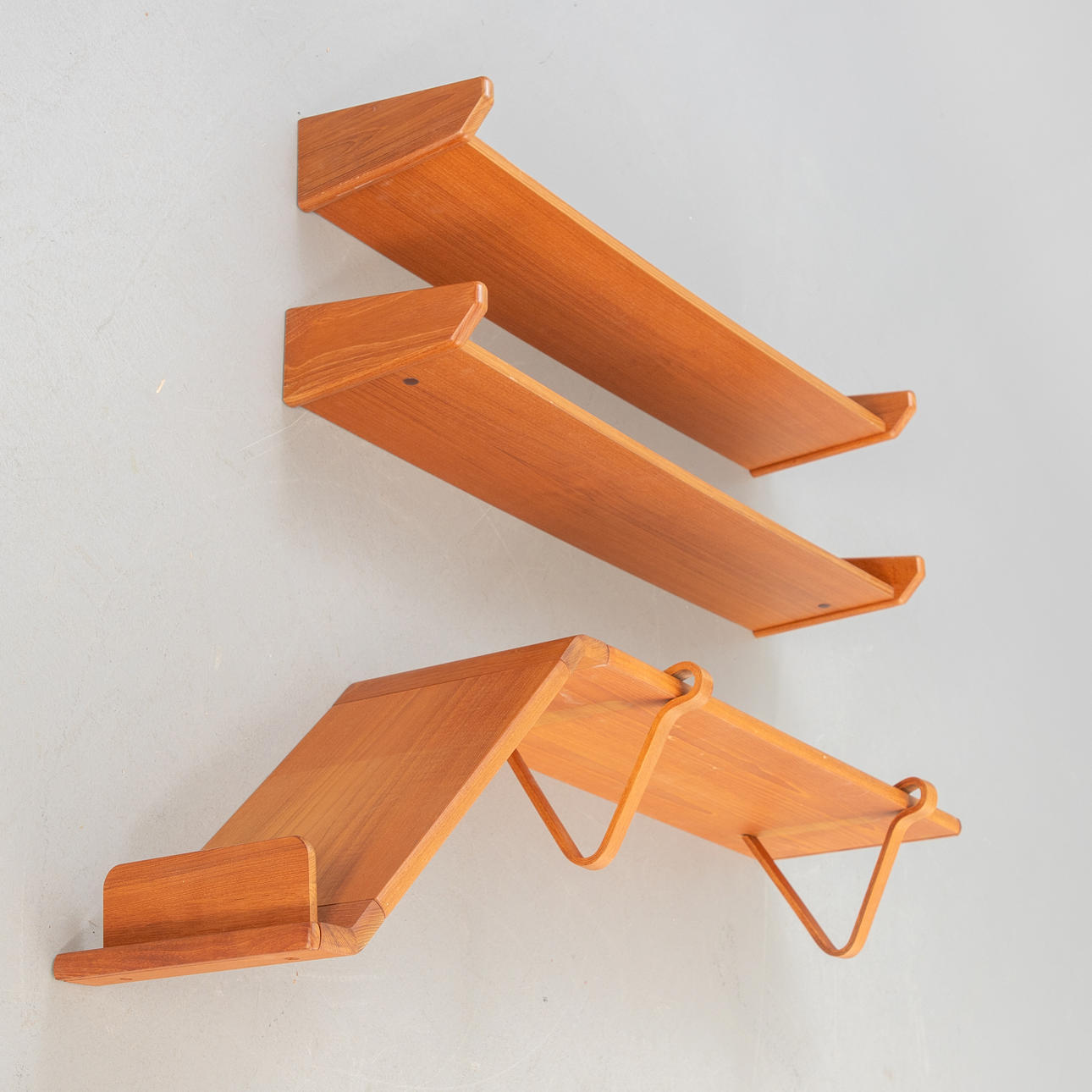 Shelving system in teak, Denmark, 2. half. 20th Jh.