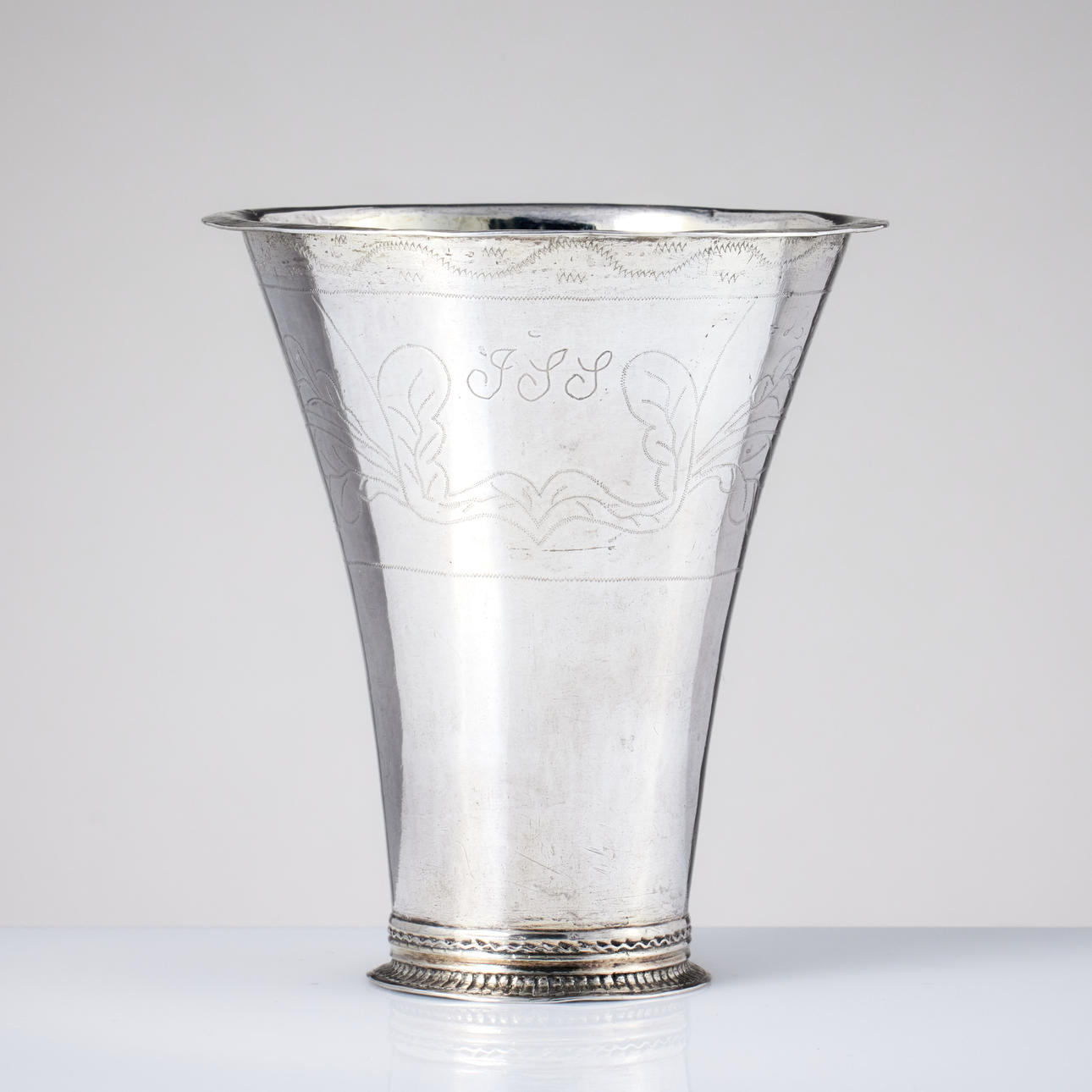 JOHAN WENNERWALL. A silver goblet, Gothenburg 1761.