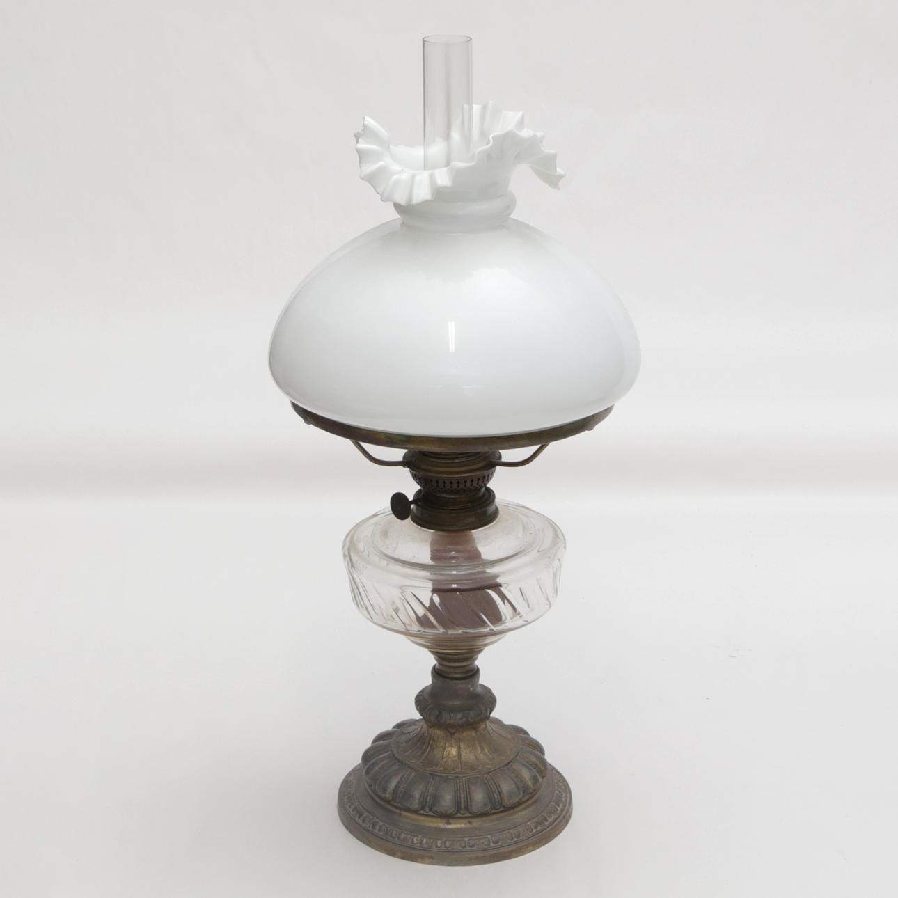 TABLE KEROSENE LAMP, glass/metal.