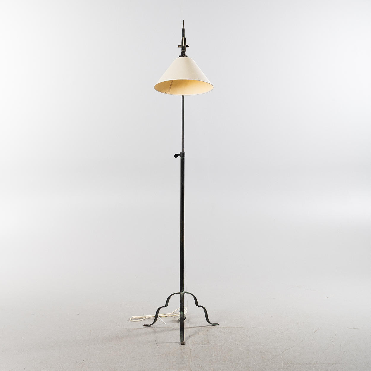 FLOOR LAMP. Forging, model 15101, design Harald Notini, Böhlmarks Lampfabrik, 1930s.