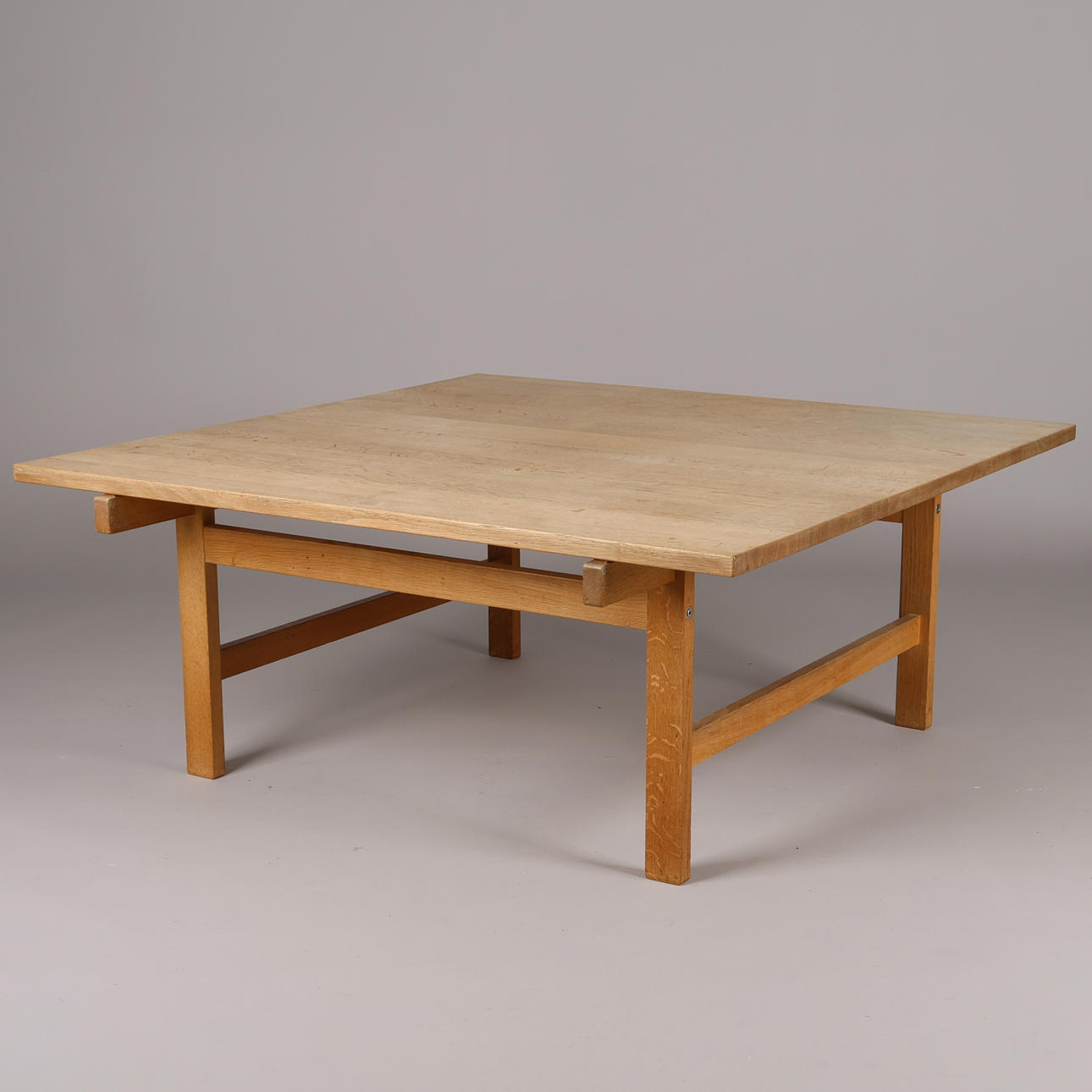 HANS J WEGNER. Square coffee table made of solid oak, Andreas Tuck, Denmark, second half of the 20th century.
