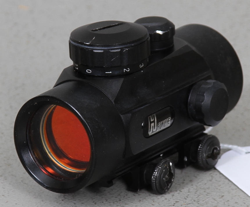 RÖDPUNKTSIKTE, Hawke.