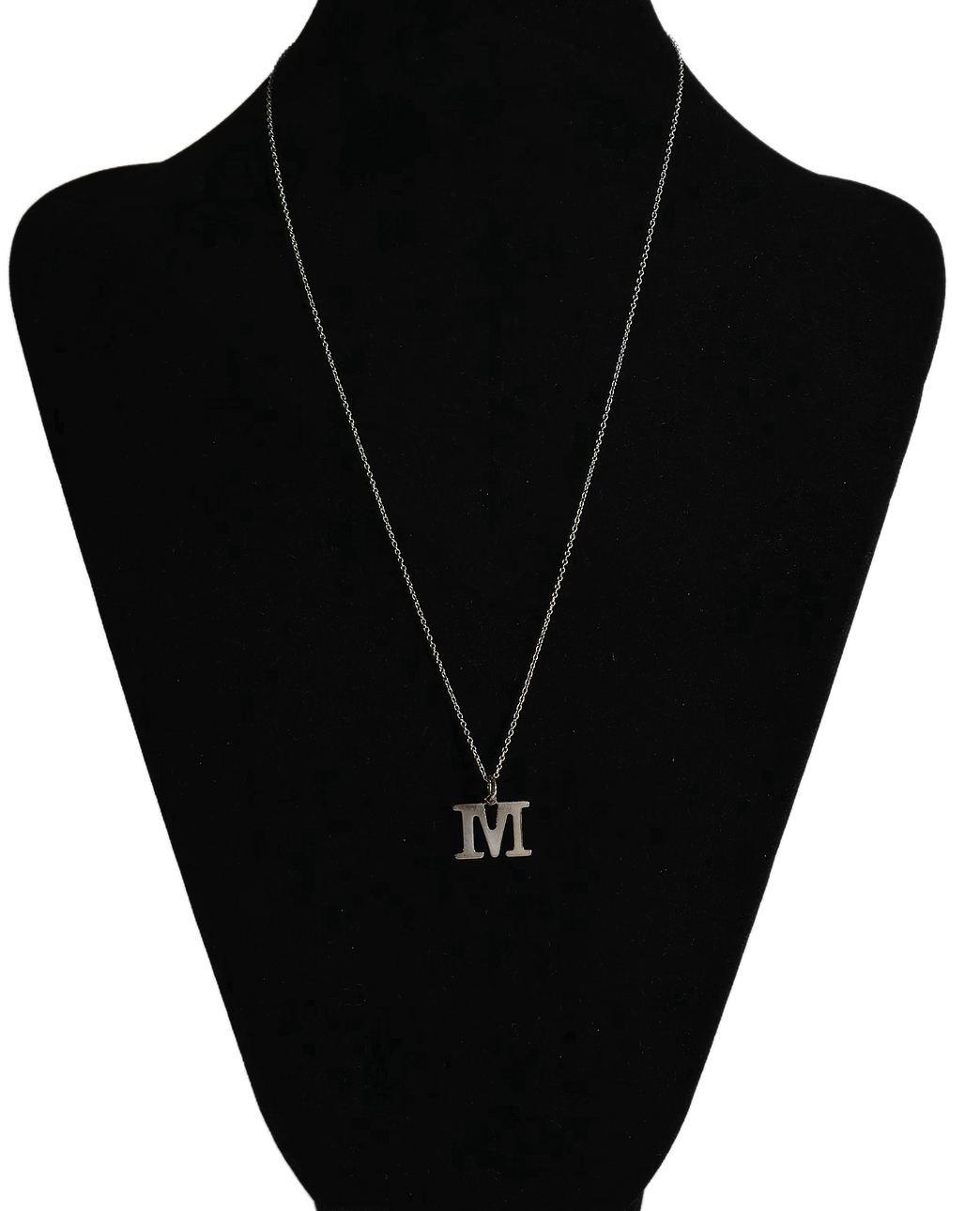 SILVER NECKLACE WITH INITIAL M.