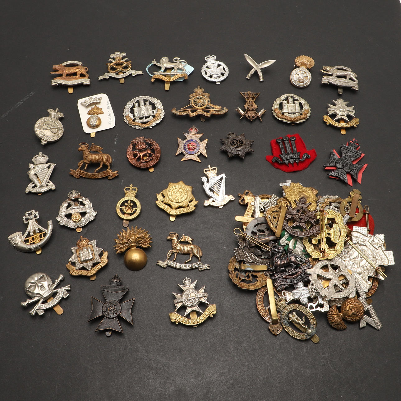 A COLLECTION OF BRITISH MILITARY REGIMENTAL CAP BADGES. Coins, Medals ...
