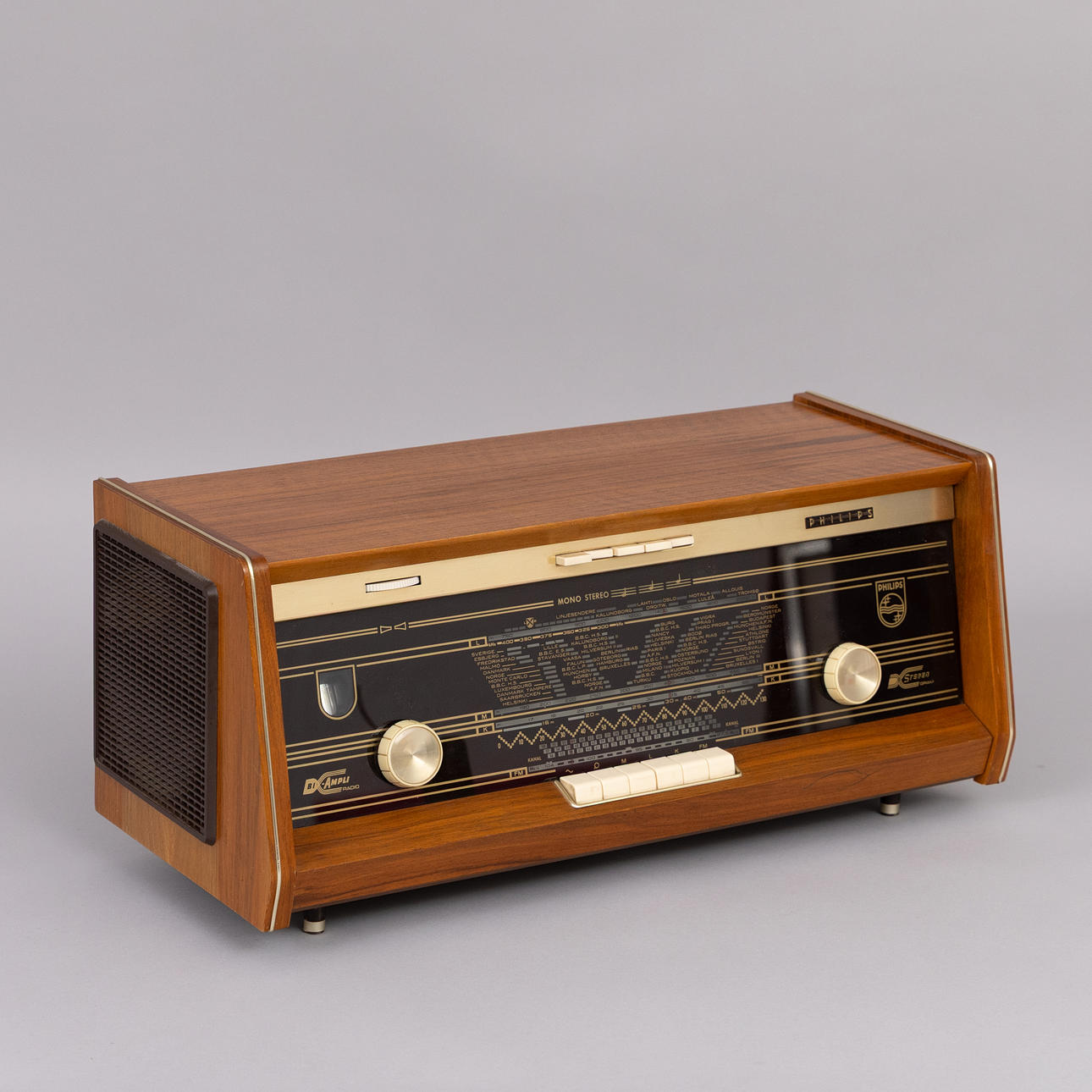 RADIO, Philips, 1960s.