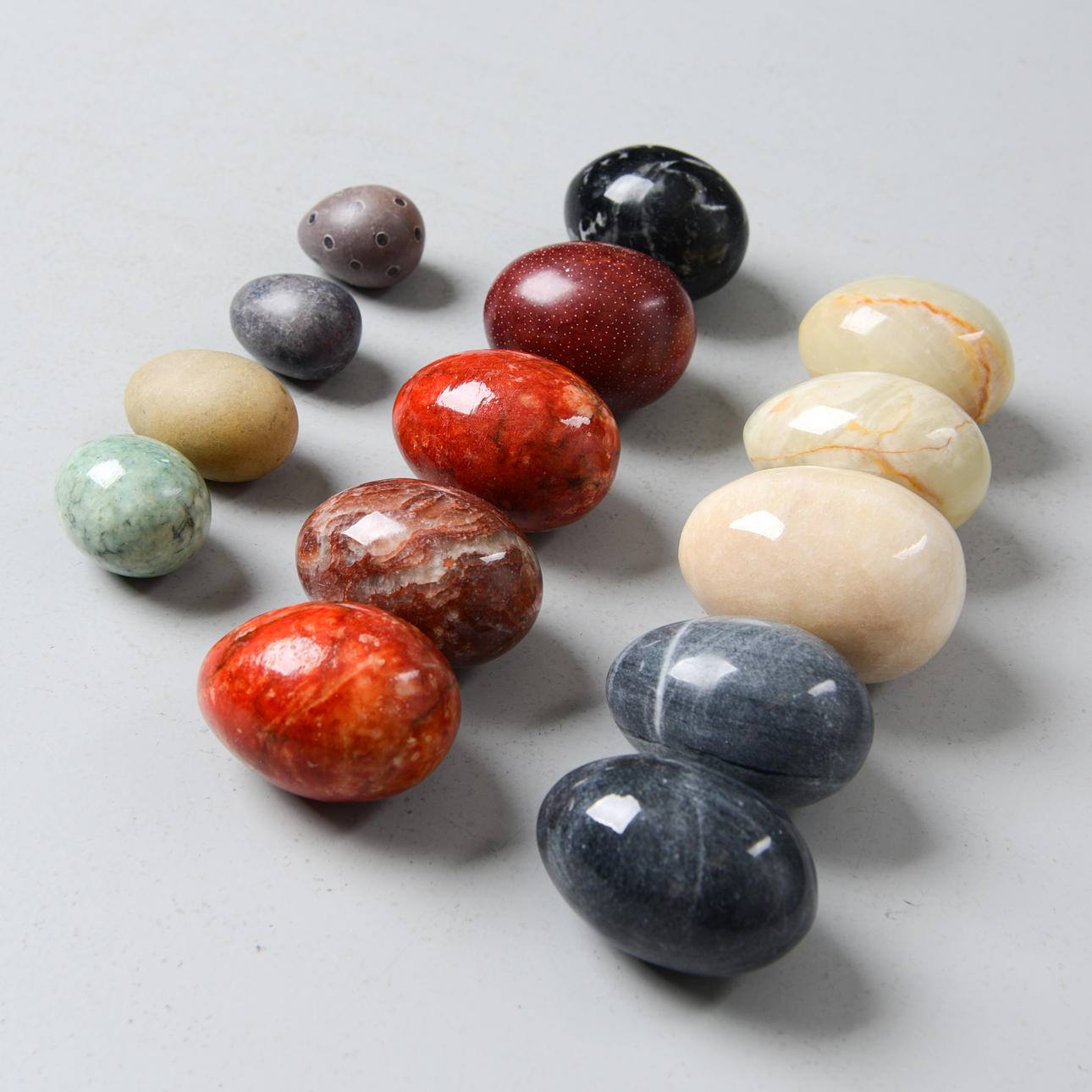 STENÆG, 14 stykker, forskellige typer sten.