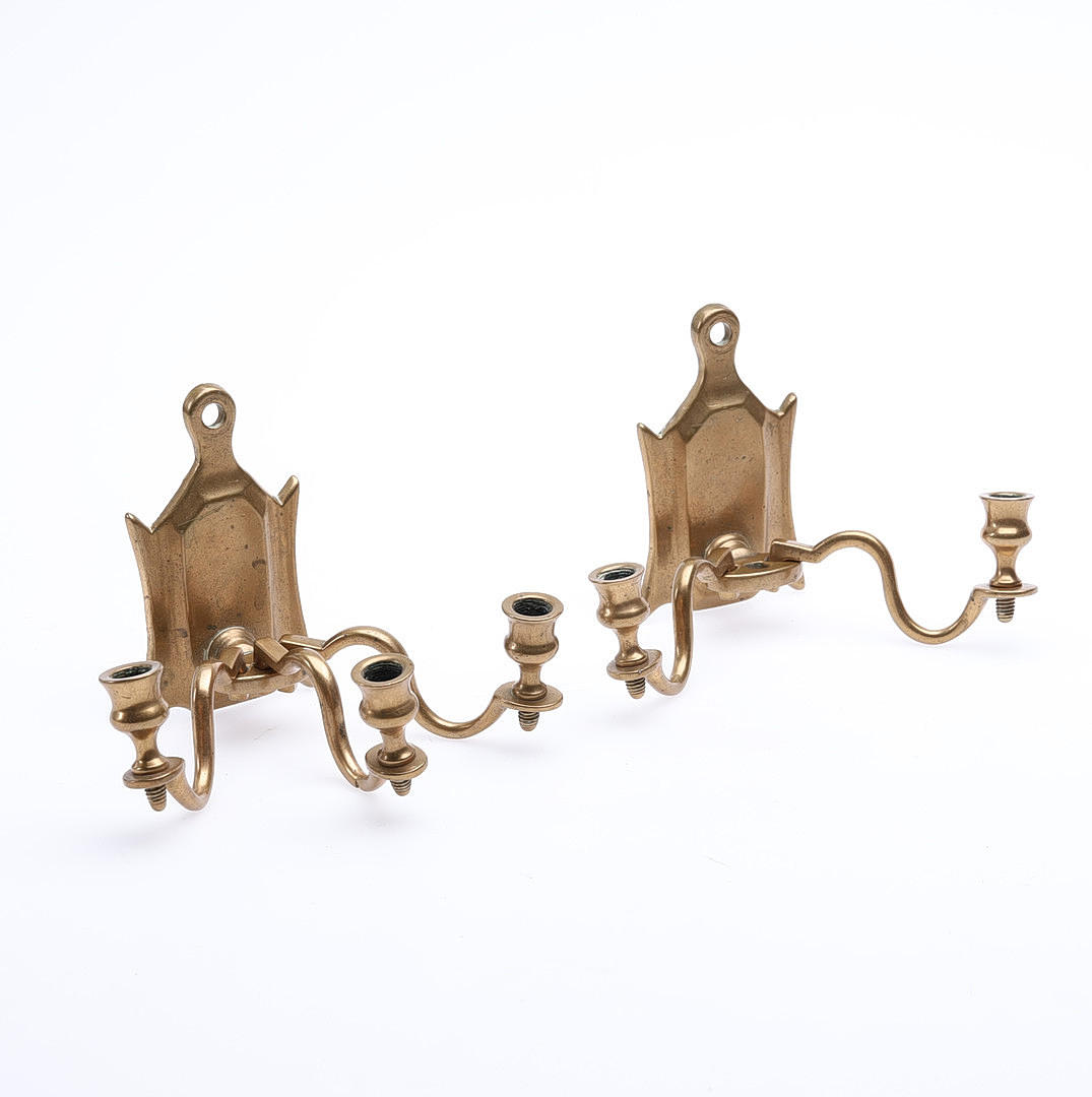 APLIQUE BARROCO TARDÍO. Latón, 1700.