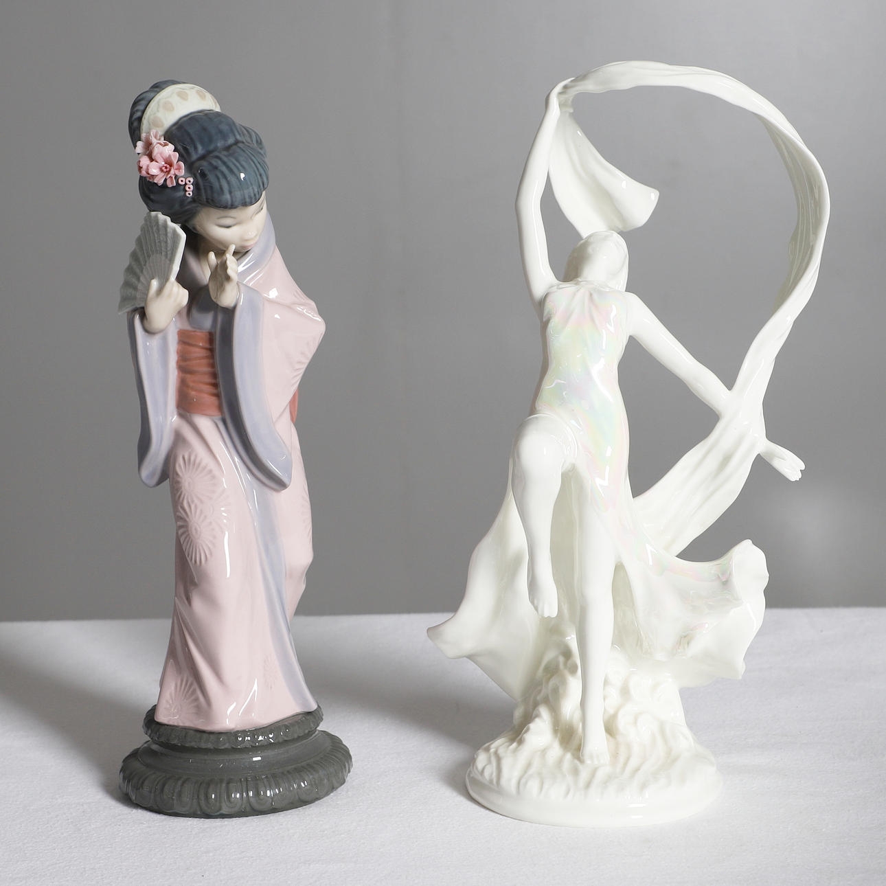LLADRO FIGURE & ROYAL WORCESTER FIGURE.