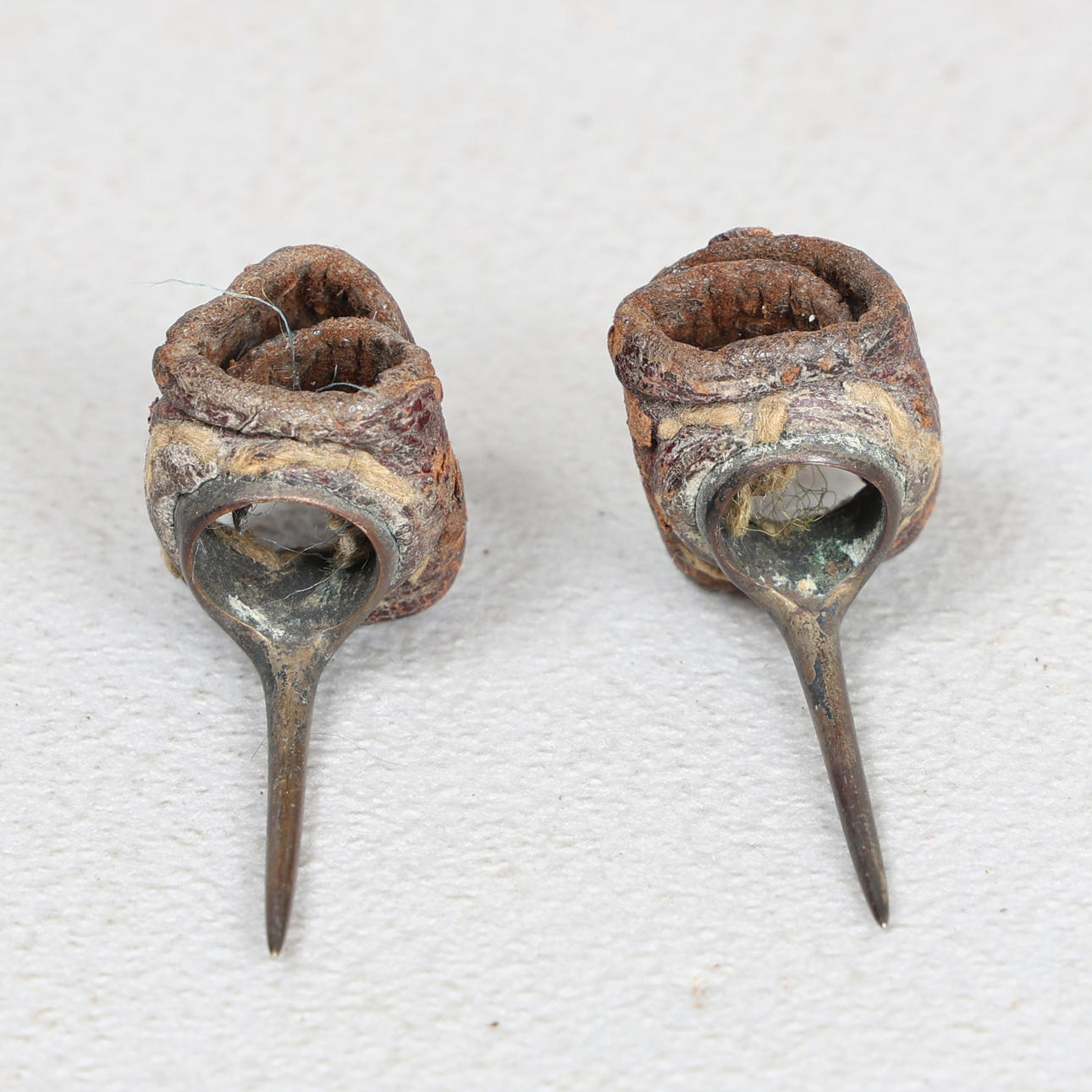 ET PAR COCK FIGHTING SPORER.