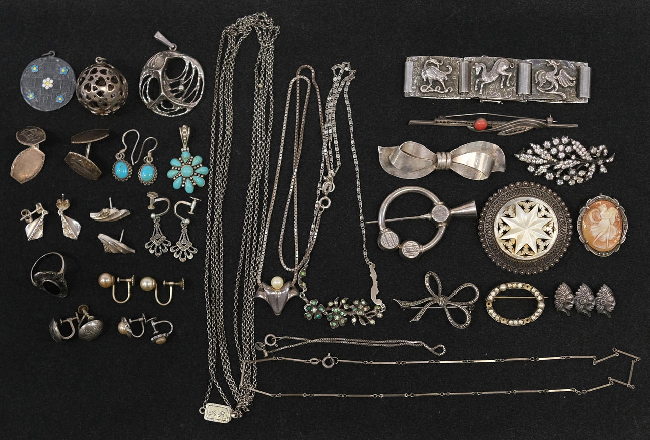 JEWELRY, SILVER.