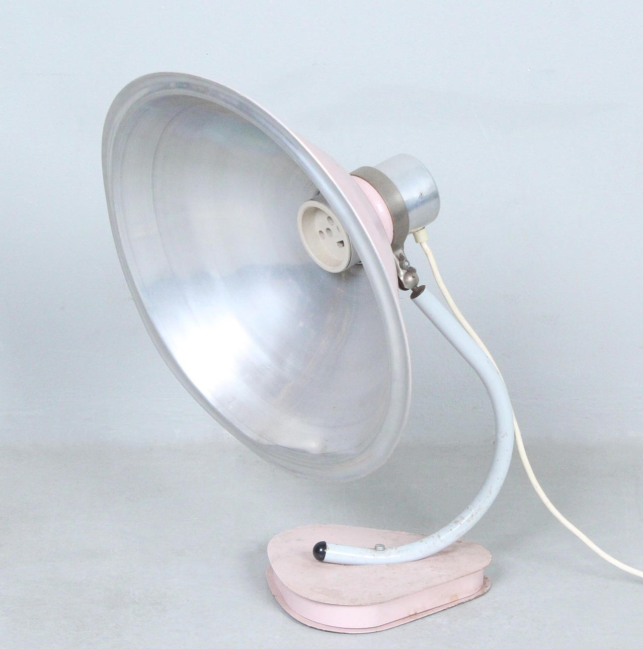 Table lamp/industrial lamp.