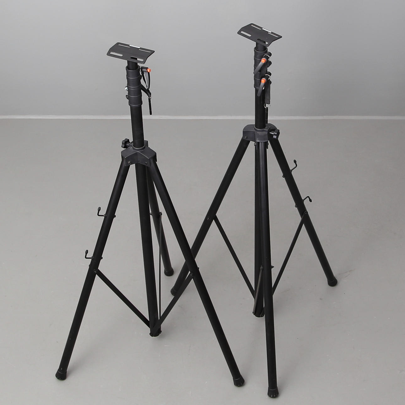 BAUSTÄNDER, 2 Stück, für Laserpass und mehr.