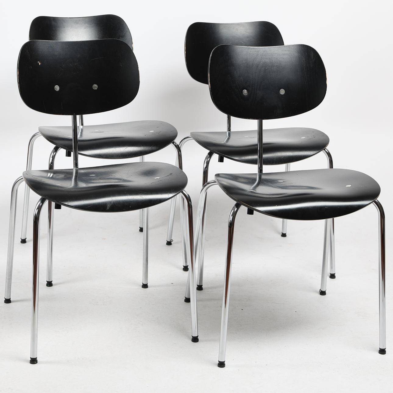 EGON EIERMANN. Four chairs, model SE 68 for Wilde & Spieth. (30-2).