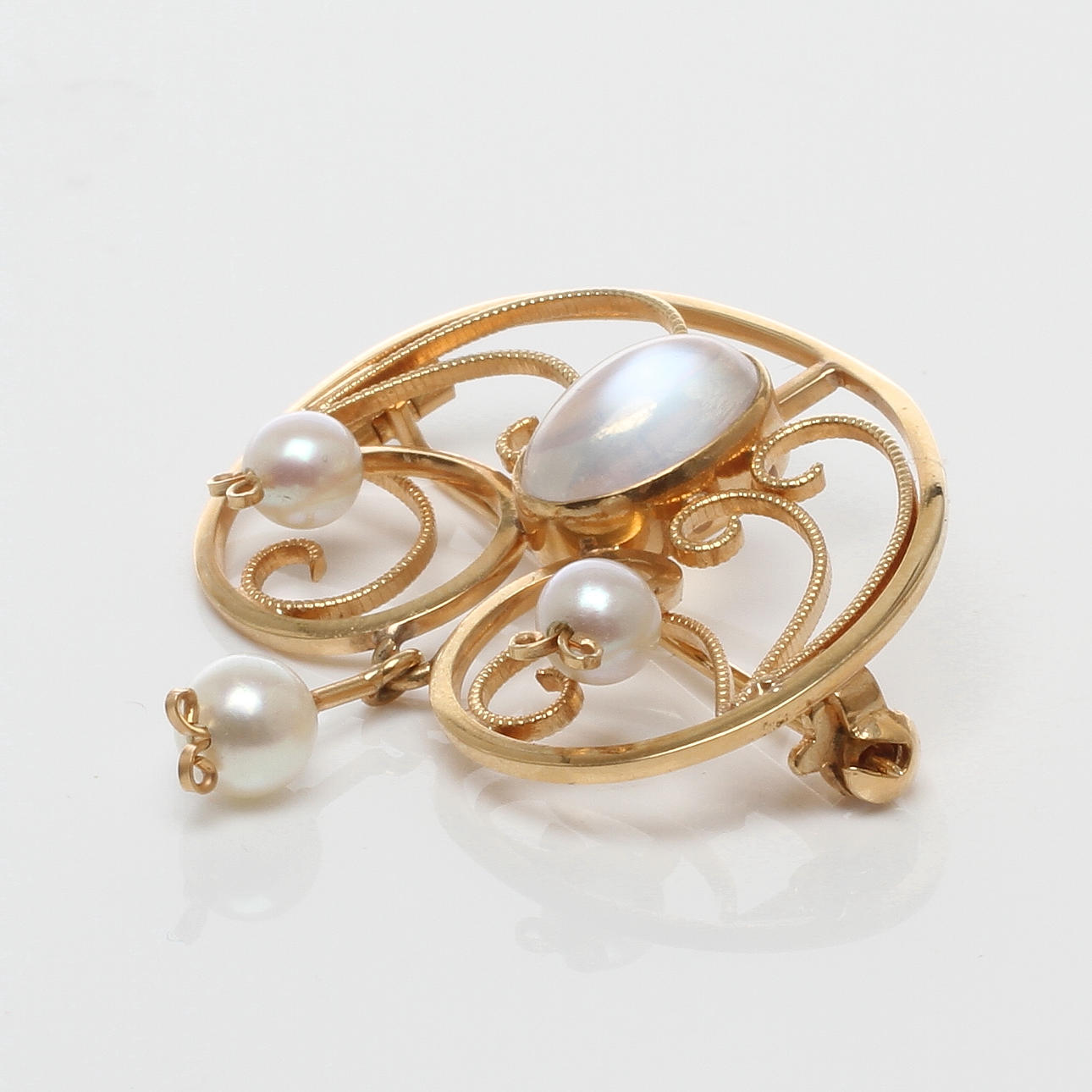 BROSCH, 18k guld, Gravyr & Guldsmedsateljen, Uddevalla, 1958.