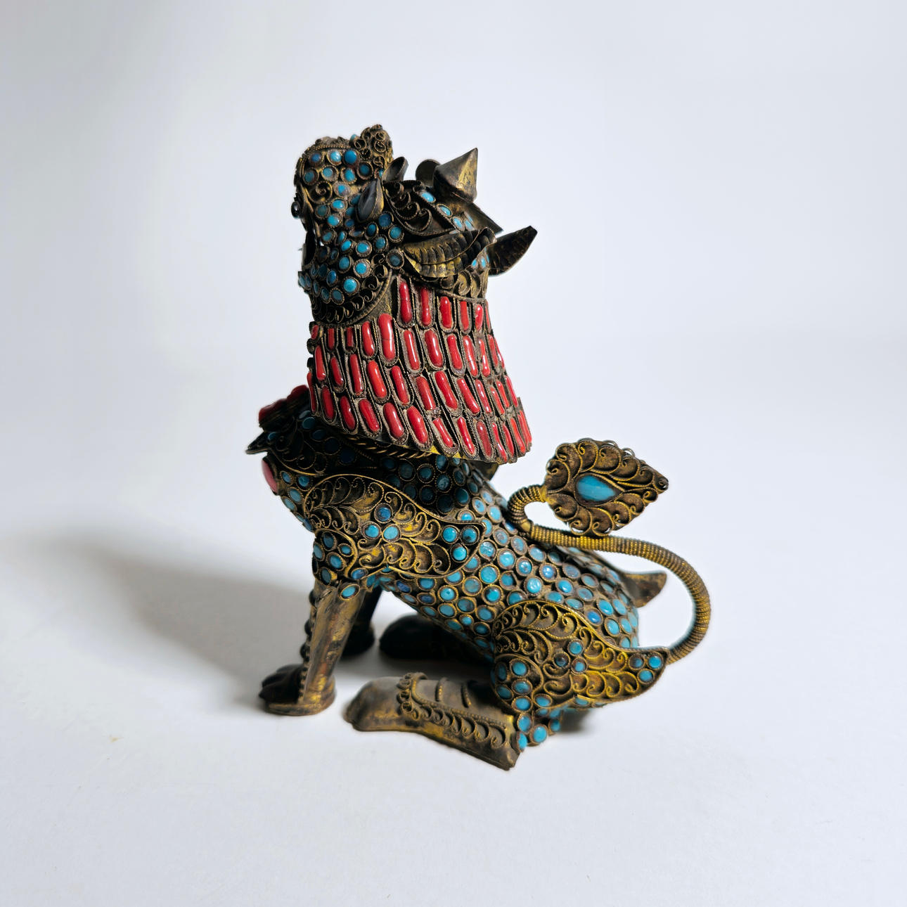 PERRO FO TIBETANO. PERFUMERO. SIGLO XX.