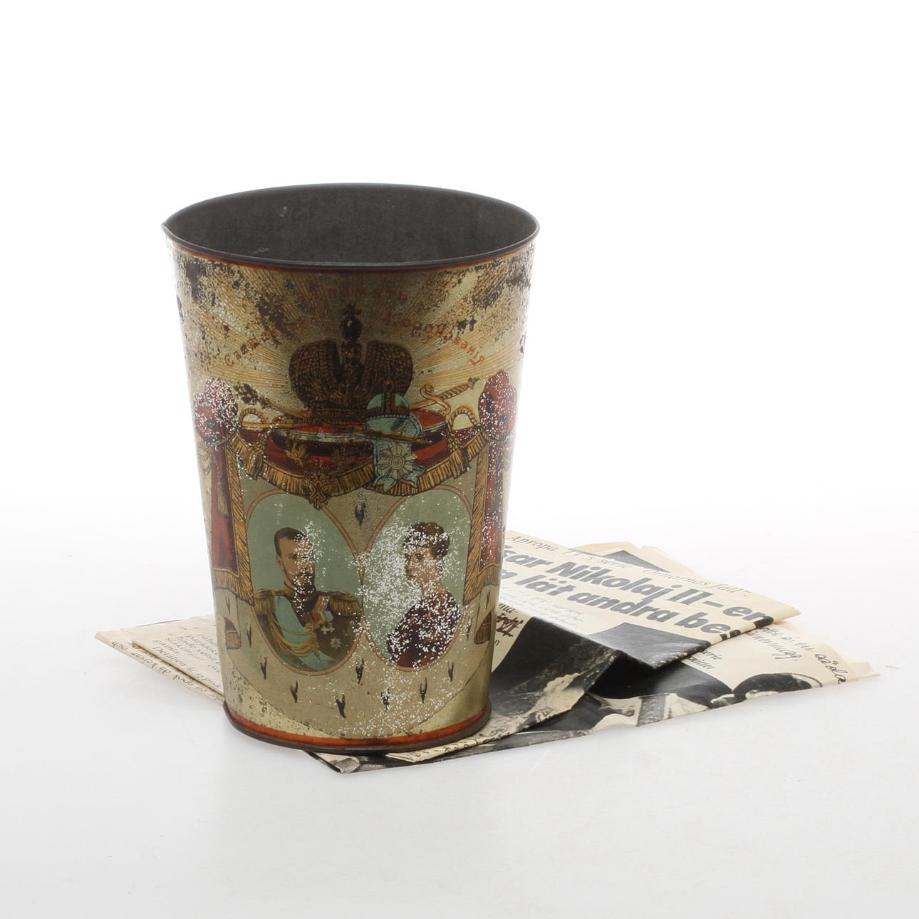 MINNESMUGG, från kröningen Nikolaj II och Alexandra av Ryssland, litograferad plåt, 1896.