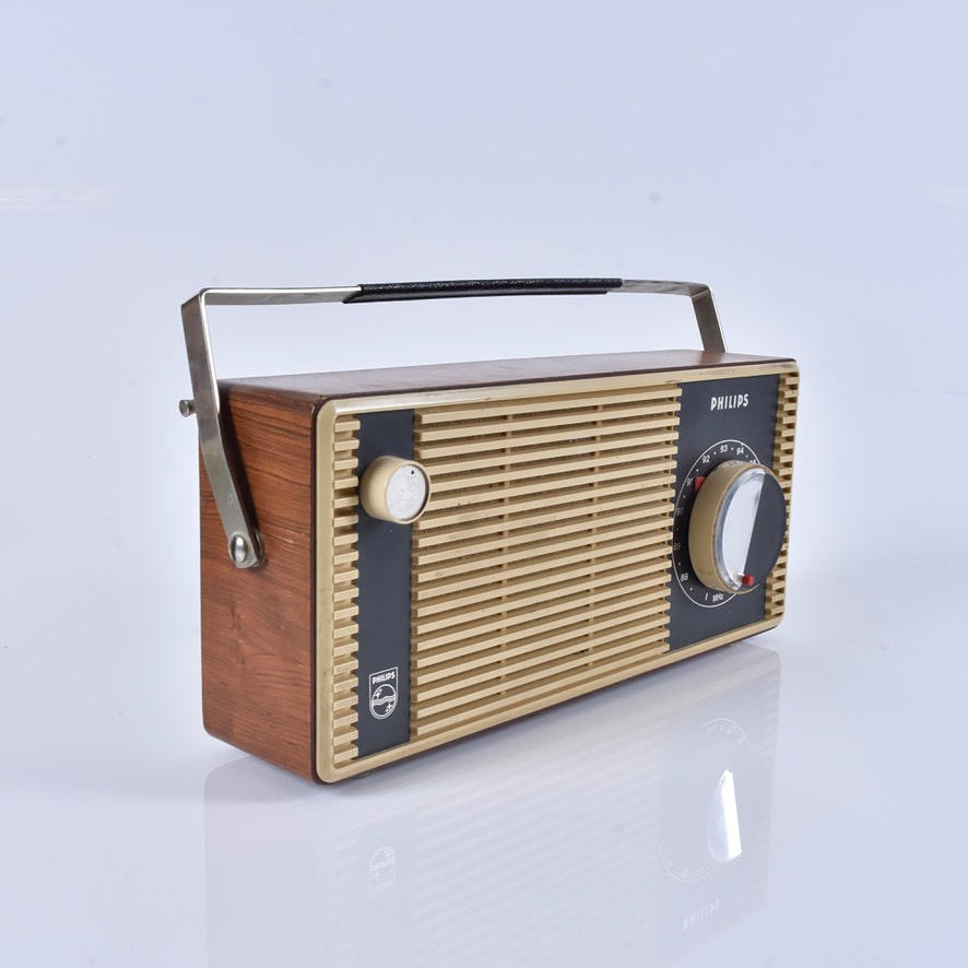 A Philips mid-20th century transistor radio.