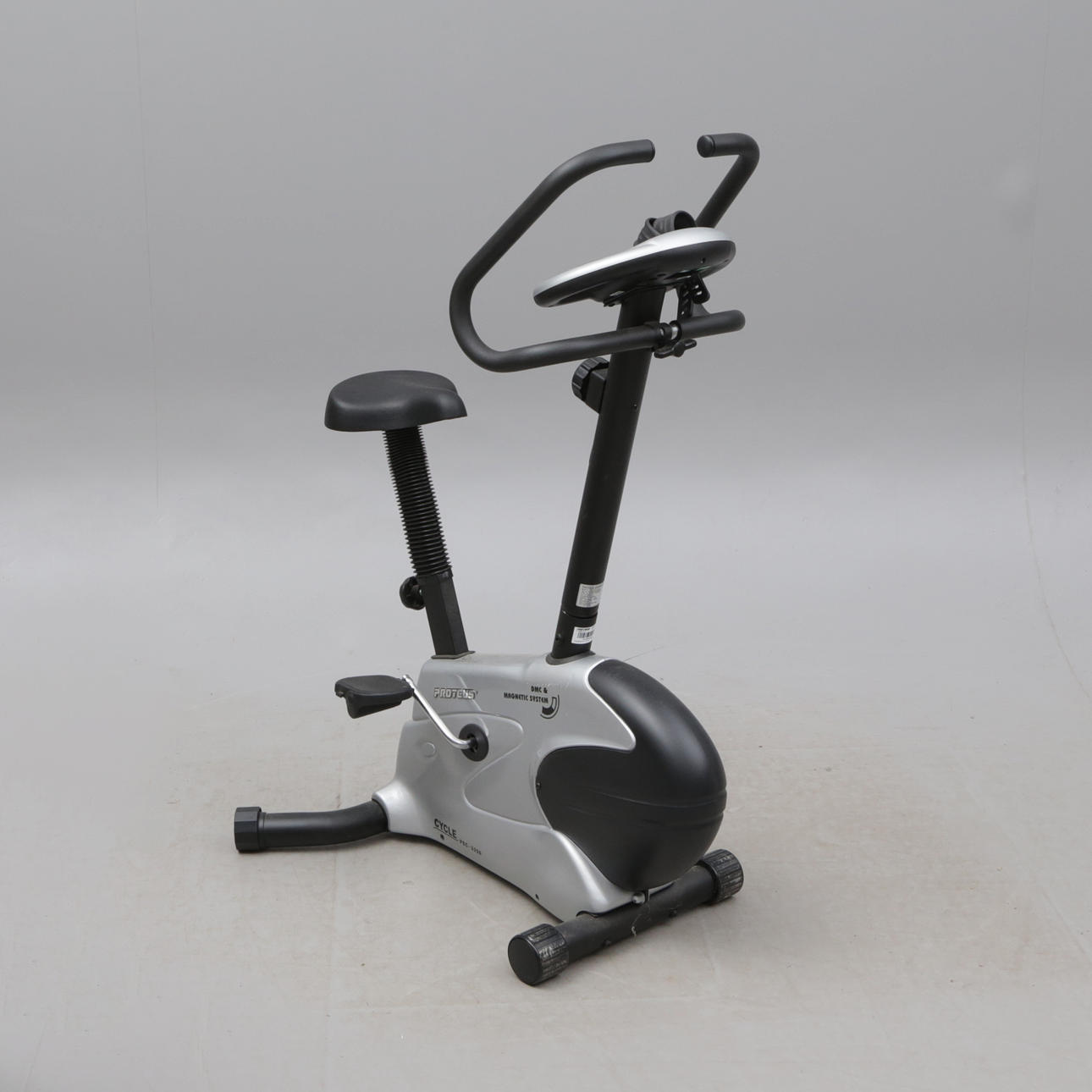 BICICLETA ESTÁTICA, Proteus, con manual de instrucciones.