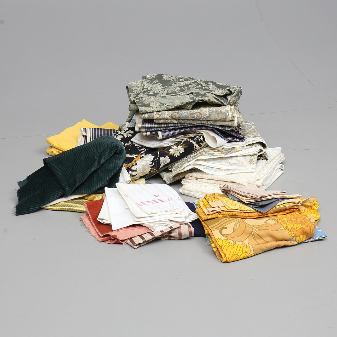 SAMLING TYGER, 1900-talets andra hälft.