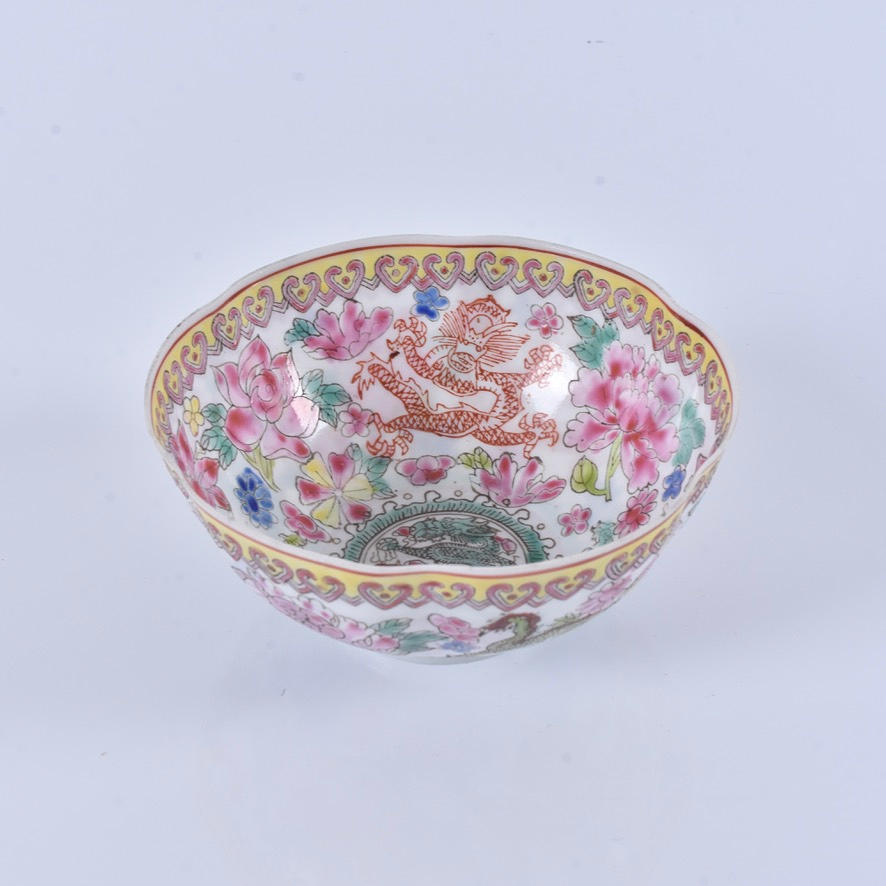 A bowl, eggshell porcelain, China.