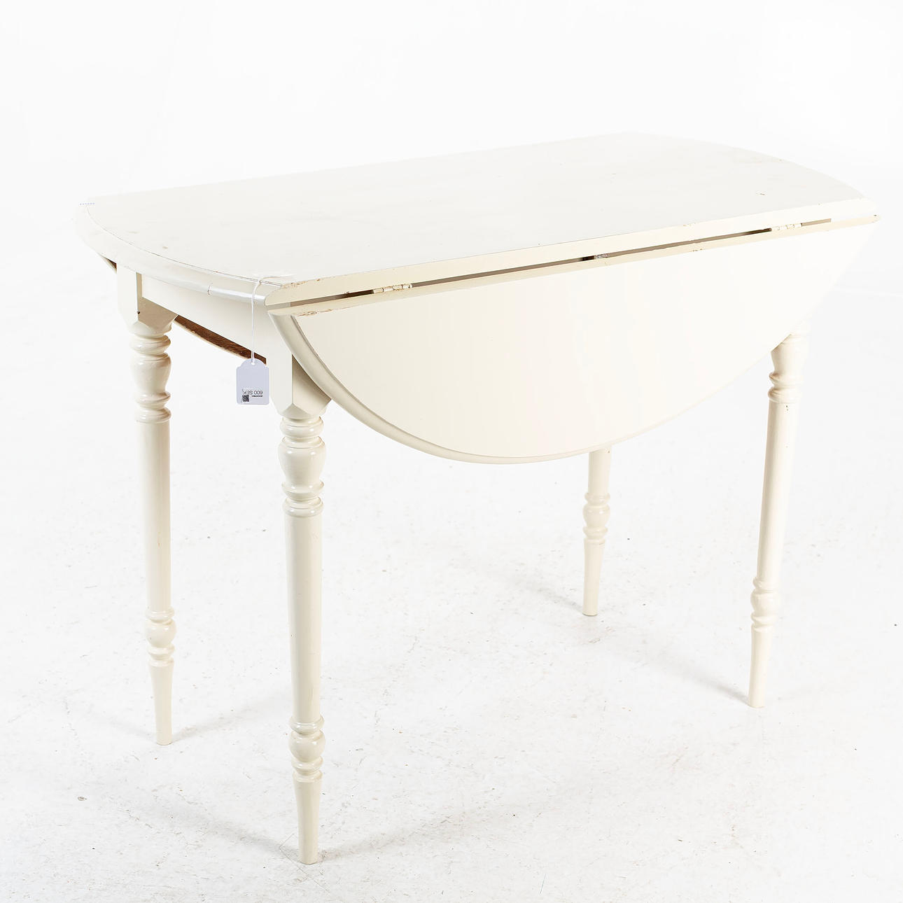 A folding table, first half of the 20th century.