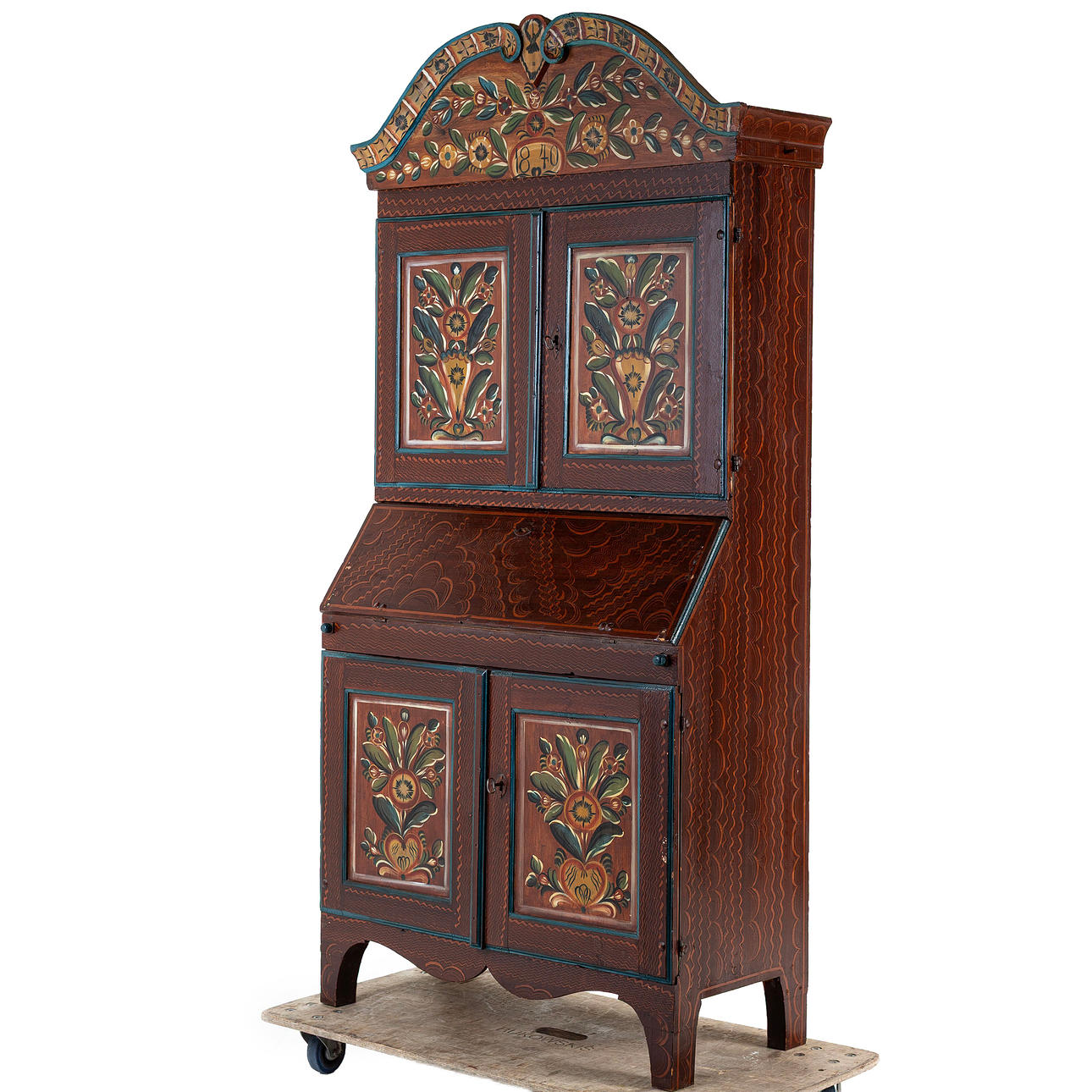 A cabinet, Allmoge, bearing the date 1840.