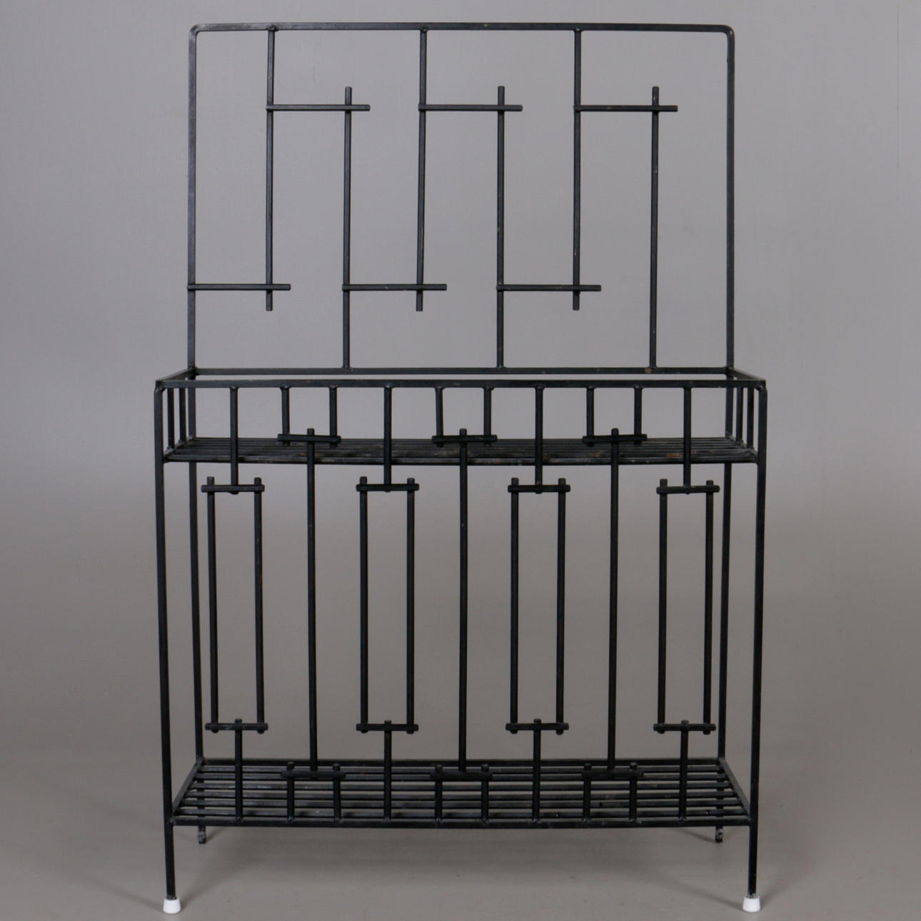 BLOMBORD, med spaljé, smide, 1900-tal.