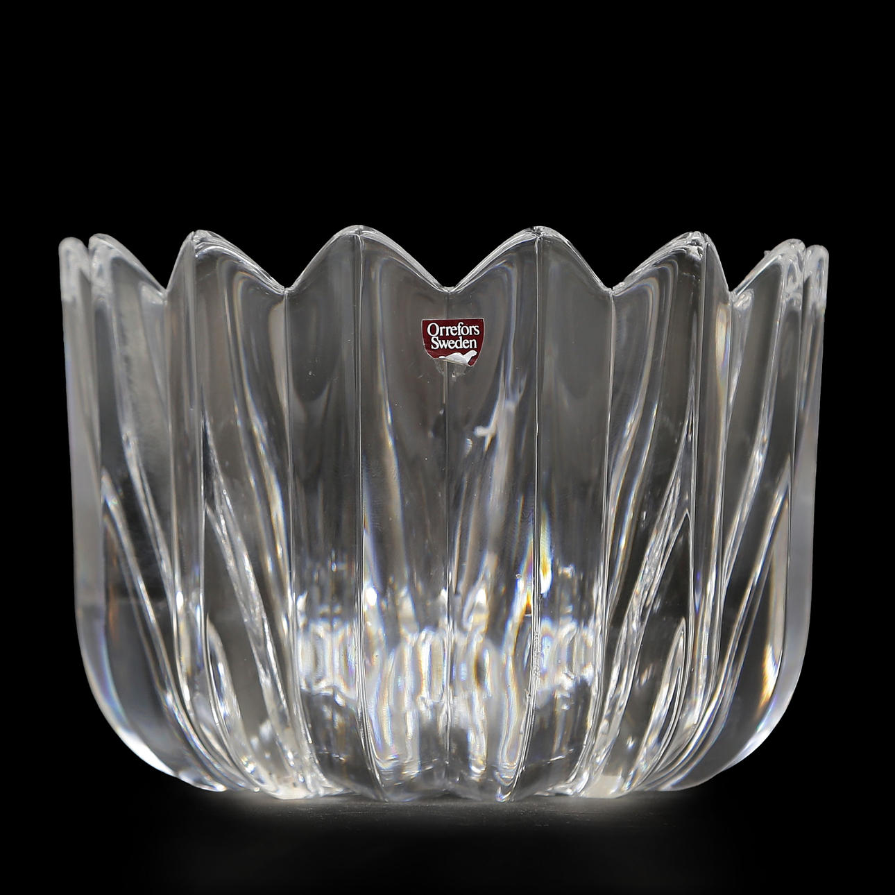 BOWL, ORREFORS, SIGNED, NUMBERED.