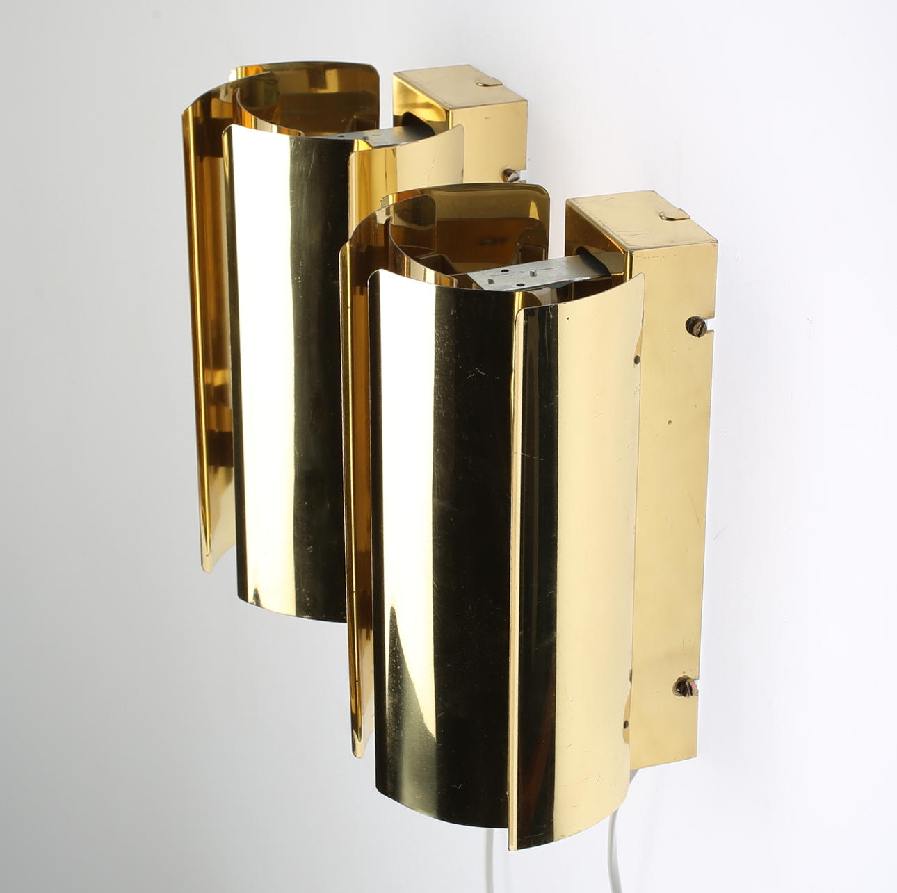 VÄGGLAMPOR, mässing, ett par, Taiba-Falkenberg Belysning.