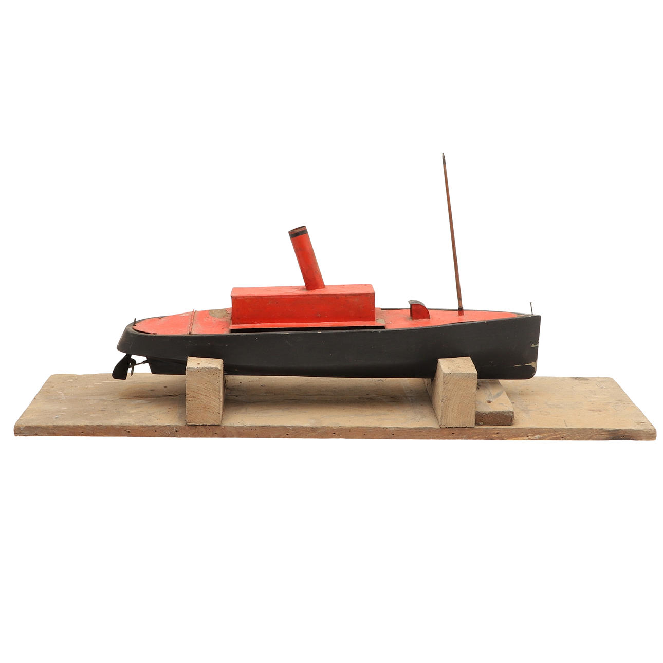 SCRATCH BUILT WOODEN & TIN PLATE MODEL BOAT - ENGINE.