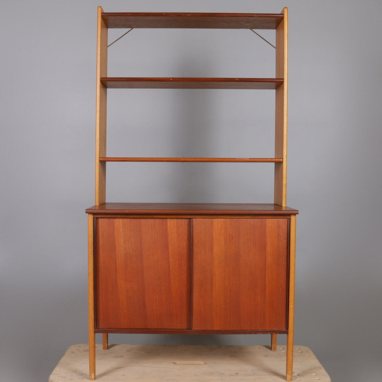 BOKHYLLA, teak och ek, 1950-tal.