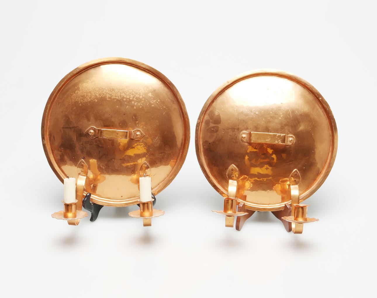 LJUSHÅLLARE 2 st, koppar, 1900-tal.