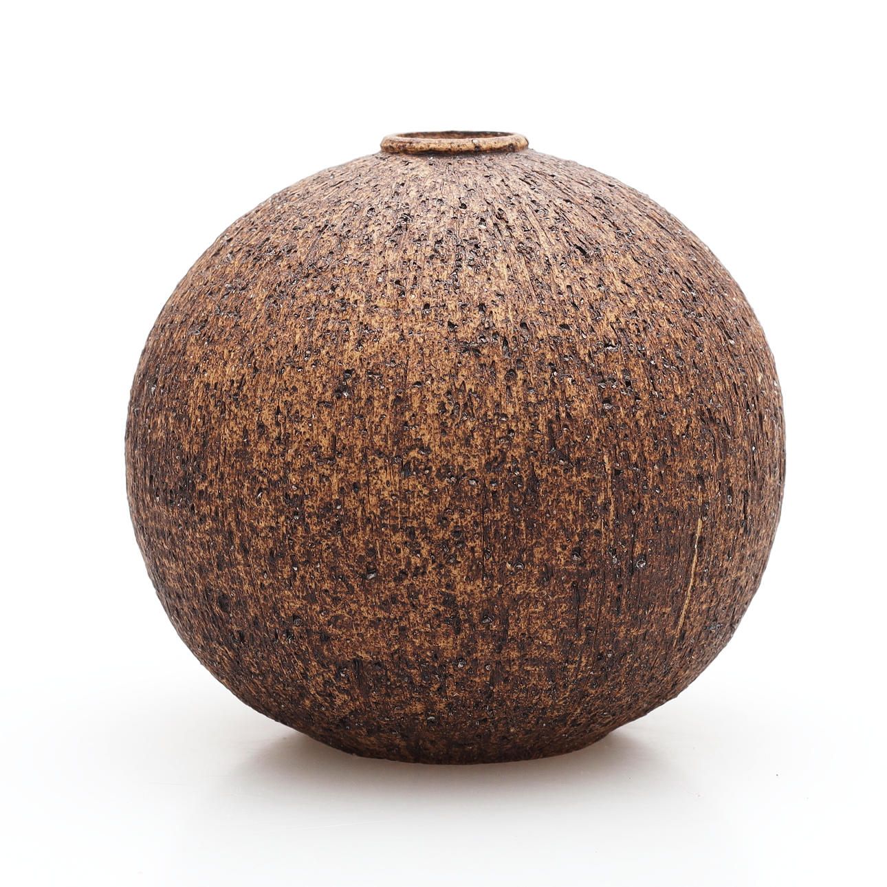 NILS ALLAN JOHANNESSON. A stoneware vase, Barsebäcks Hamn. signed.