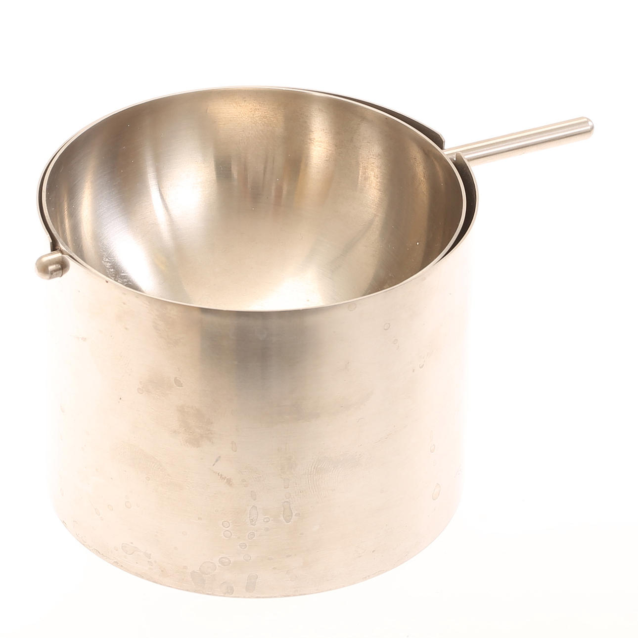 ARNE JACOBSEN. Askebæger, stål, Stelton, Danmark.