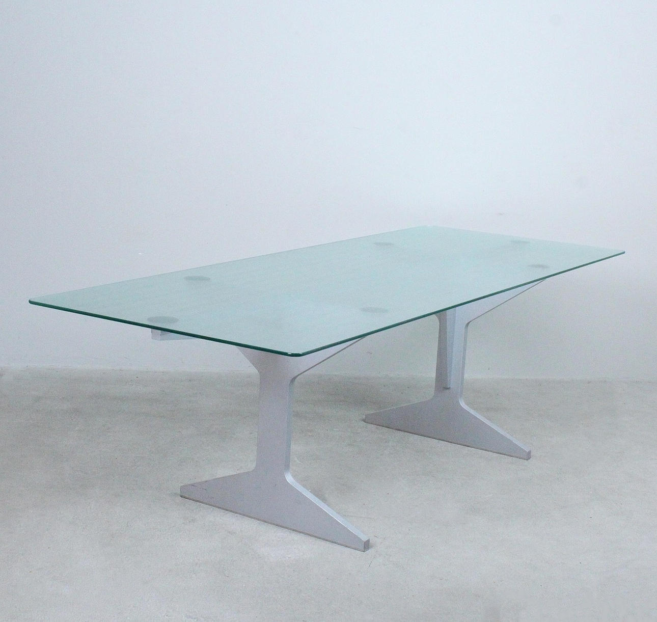 MARCEL BREUER. Tecta. Table/dining table, 'Piscator M 40' model, designed in 1926.