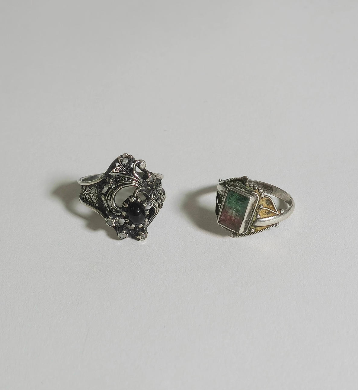 2 ART NOUVEAU SILVER RINGS.