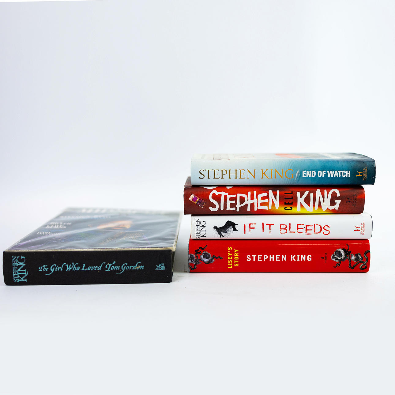 A COLLECTION OF STEPHEN KING 1ST EDITIONS, PLUS POP-UP BOOK (6).