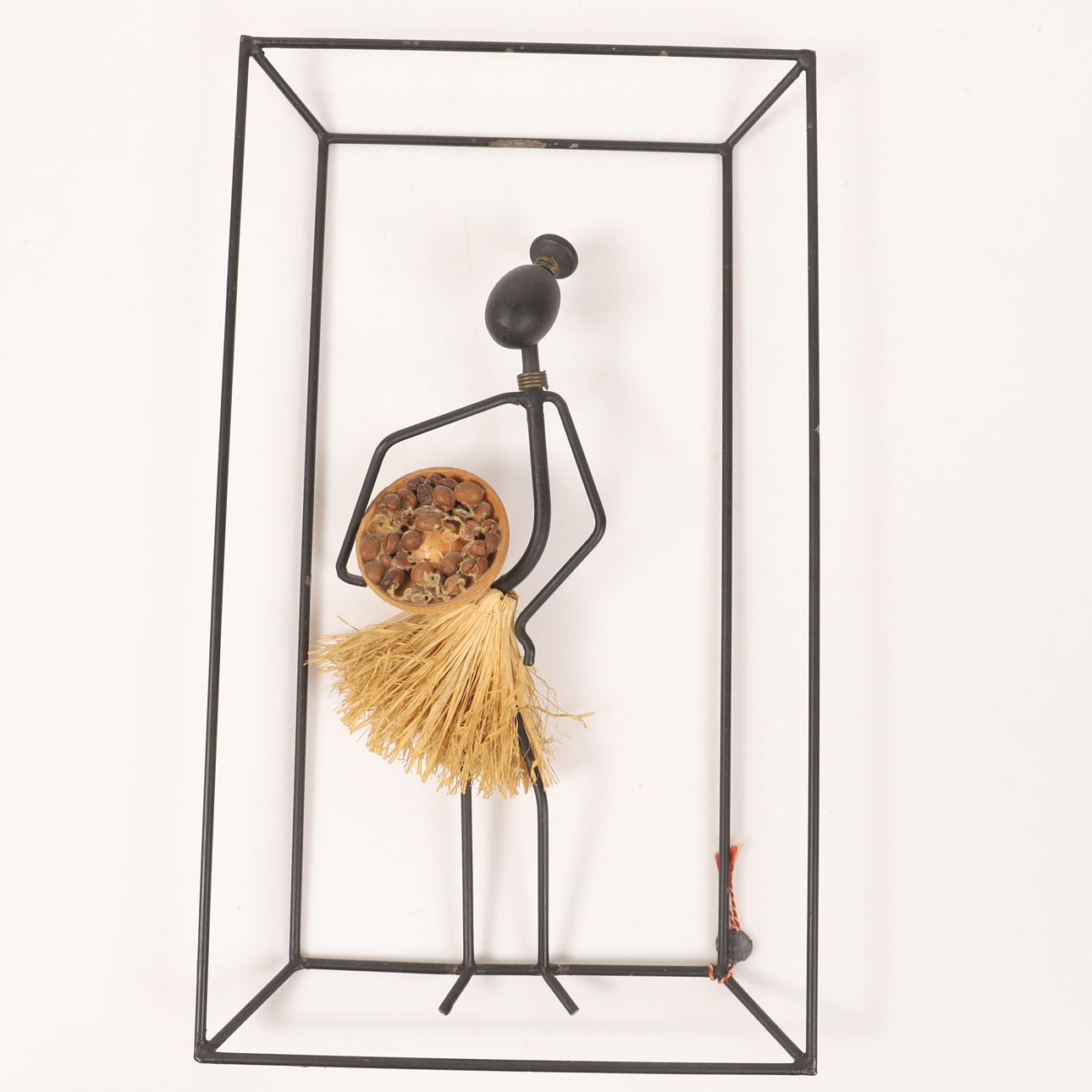 BROR BONFILS. Un tablero de cuerdas, Dinamarca, mediados del siglo XX.